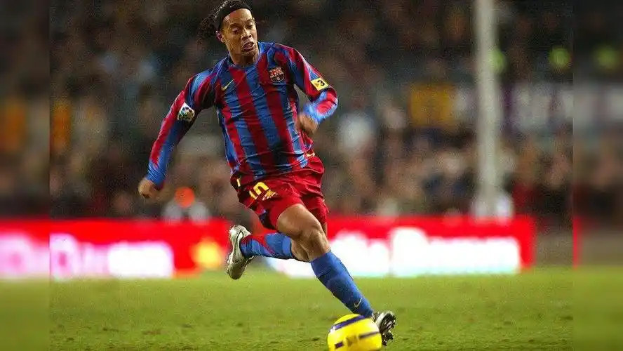 定及发展空 定及发展空