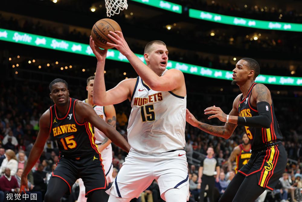 并且球员即 并且球员即